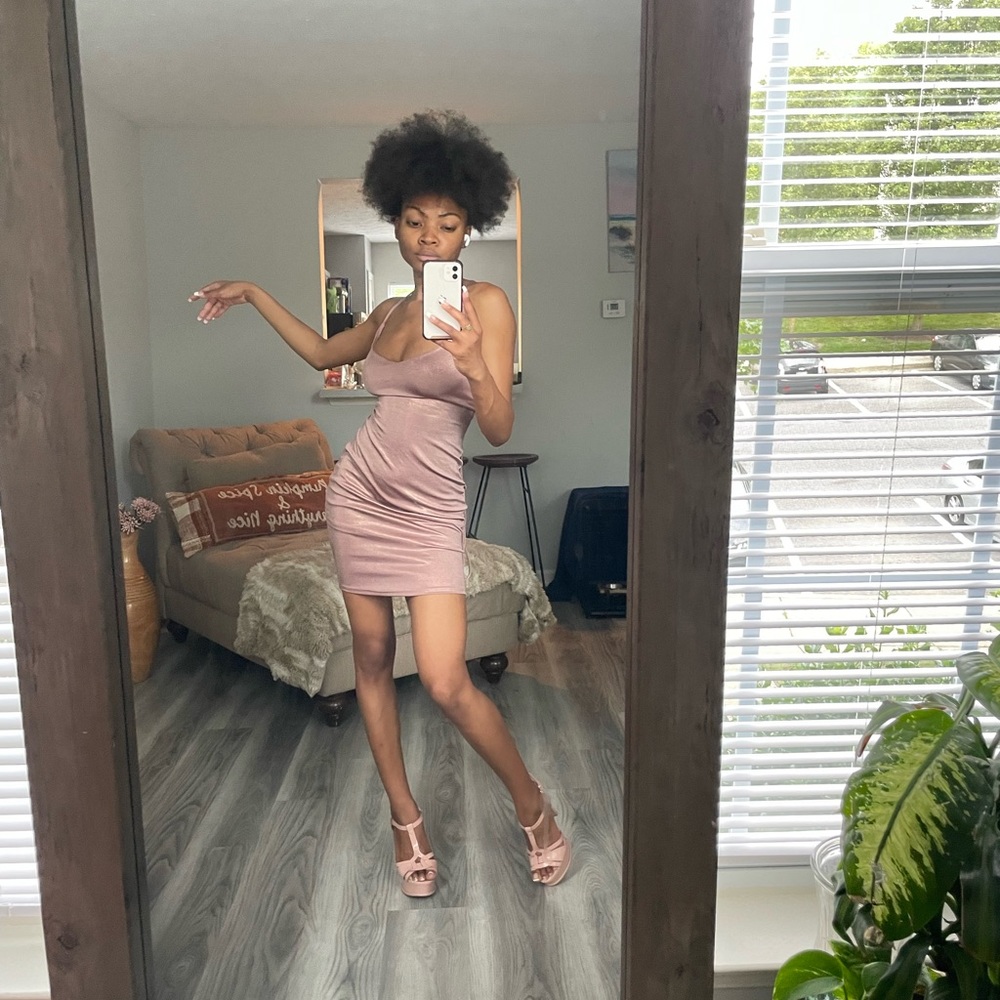Pale Nude Pink Backless Lace MIDI Dress